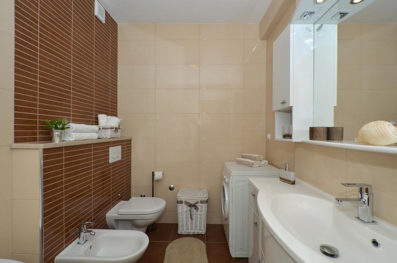 Apartmani Adela ソリン エクステリア 写真