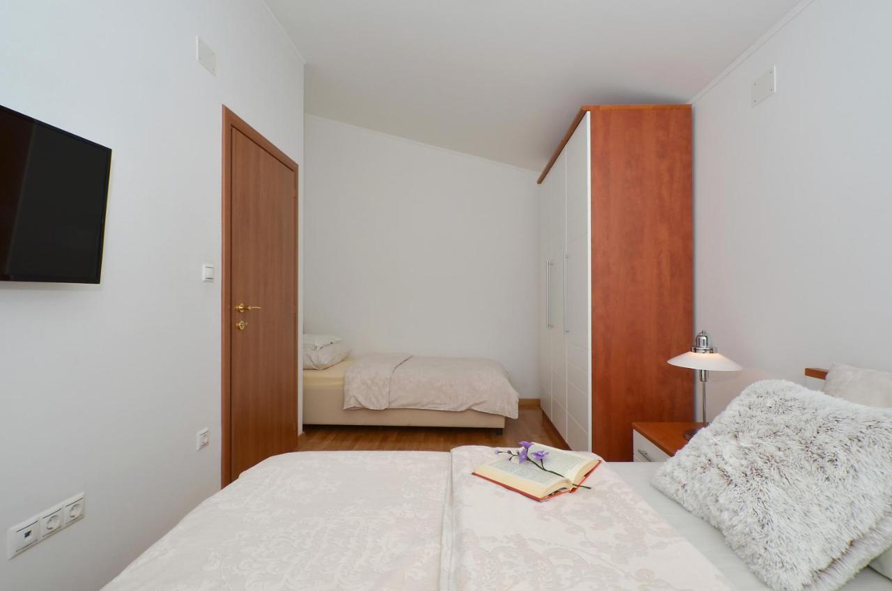 Apartmani Adela ソリン エクステリア 写真