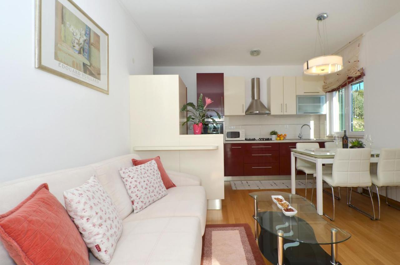Apartmani Adela ソリン エクステリア 写真