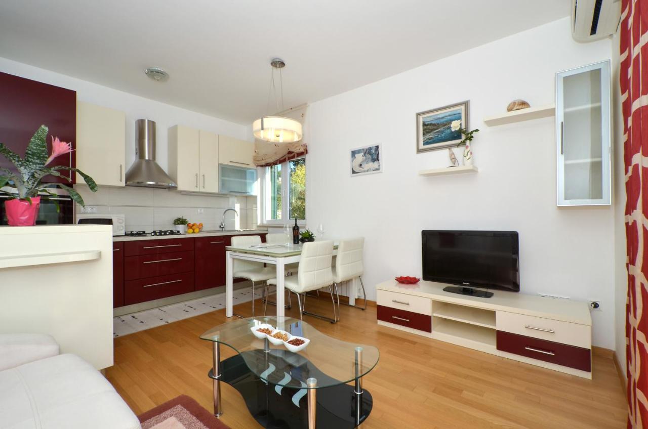 Apartmani Adela ソリン エクステリア 写真