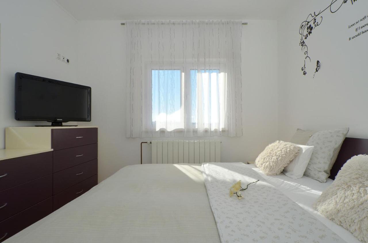 Apartmani Adela ソリン エクステリア 写真