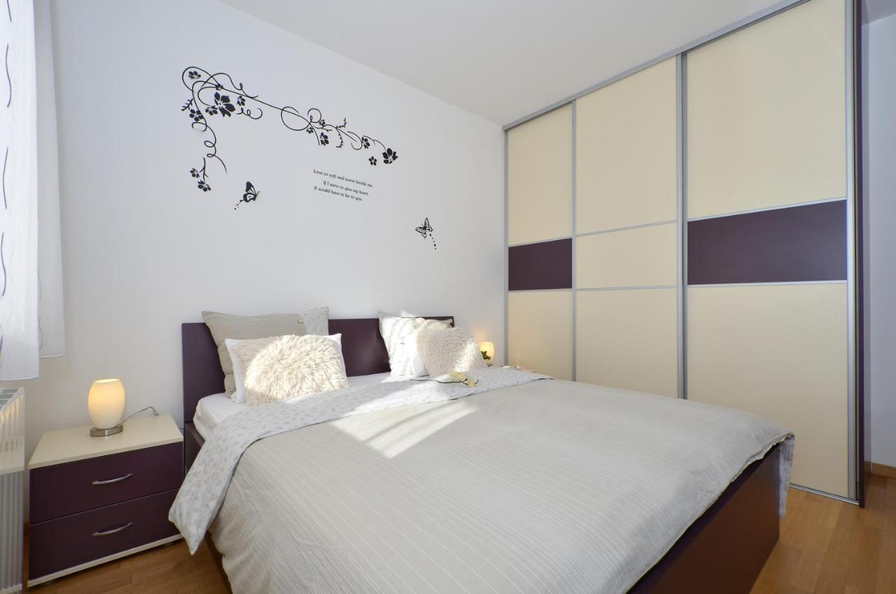 Apartmani Adela ソリン エクステリア 写真