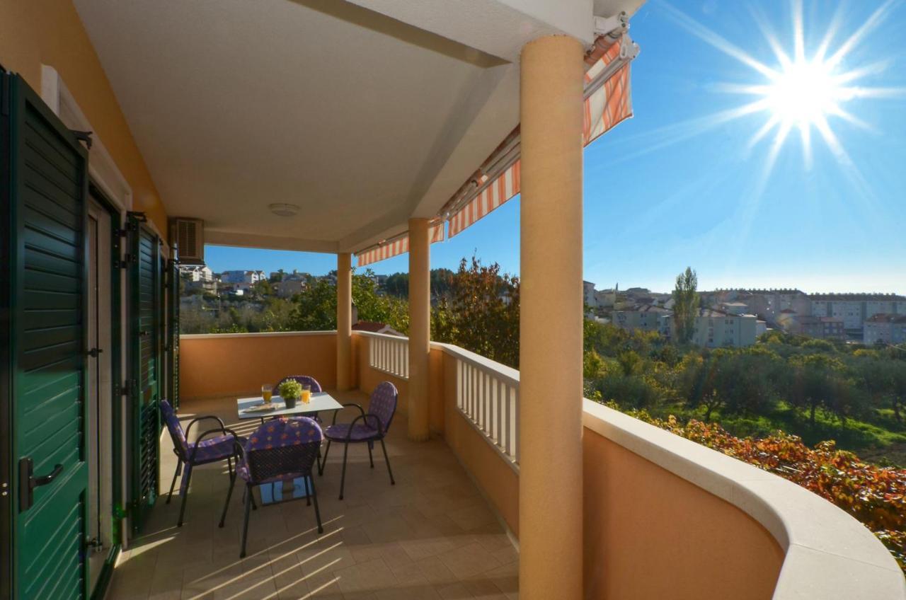 Apartmani Adela ソリン エクステリア 写真