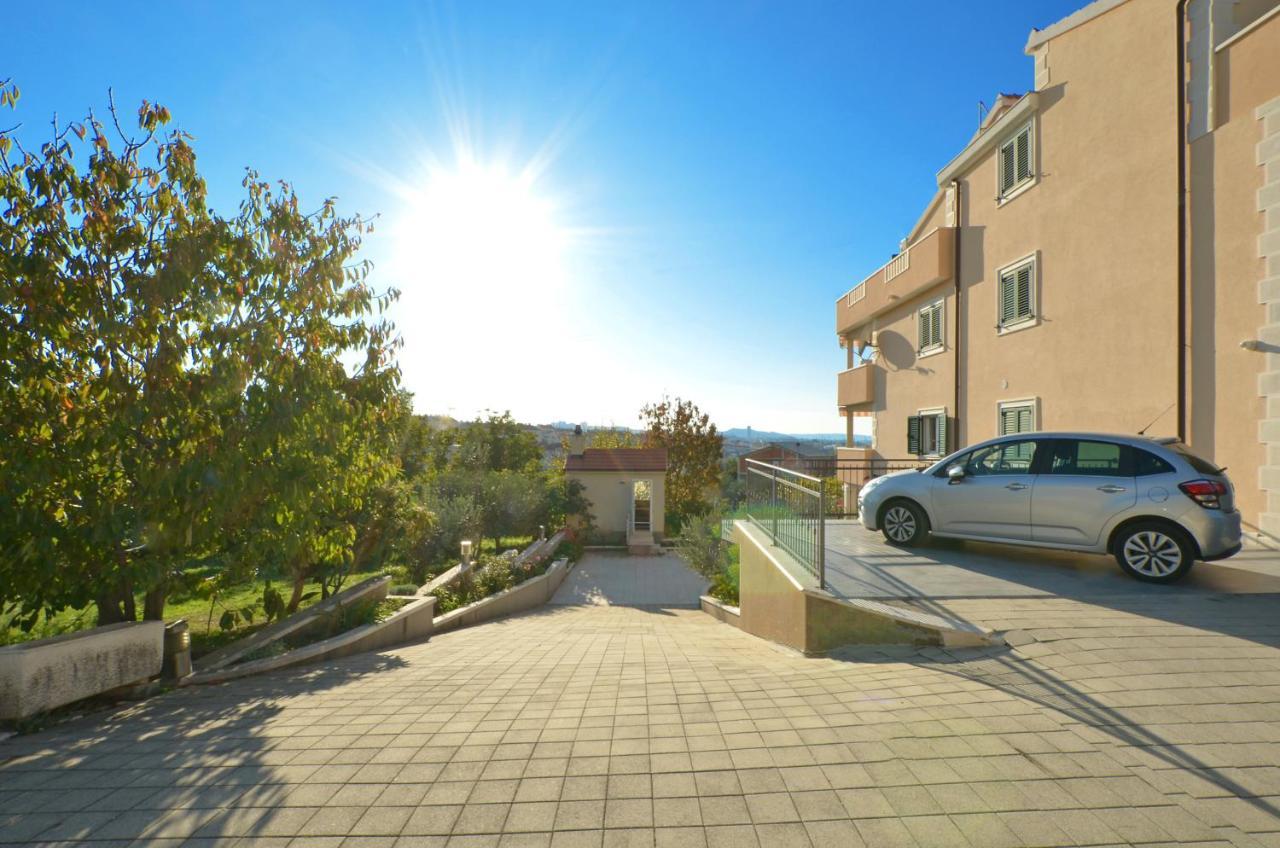Apartmani Adela ソリン エクステリア 写真