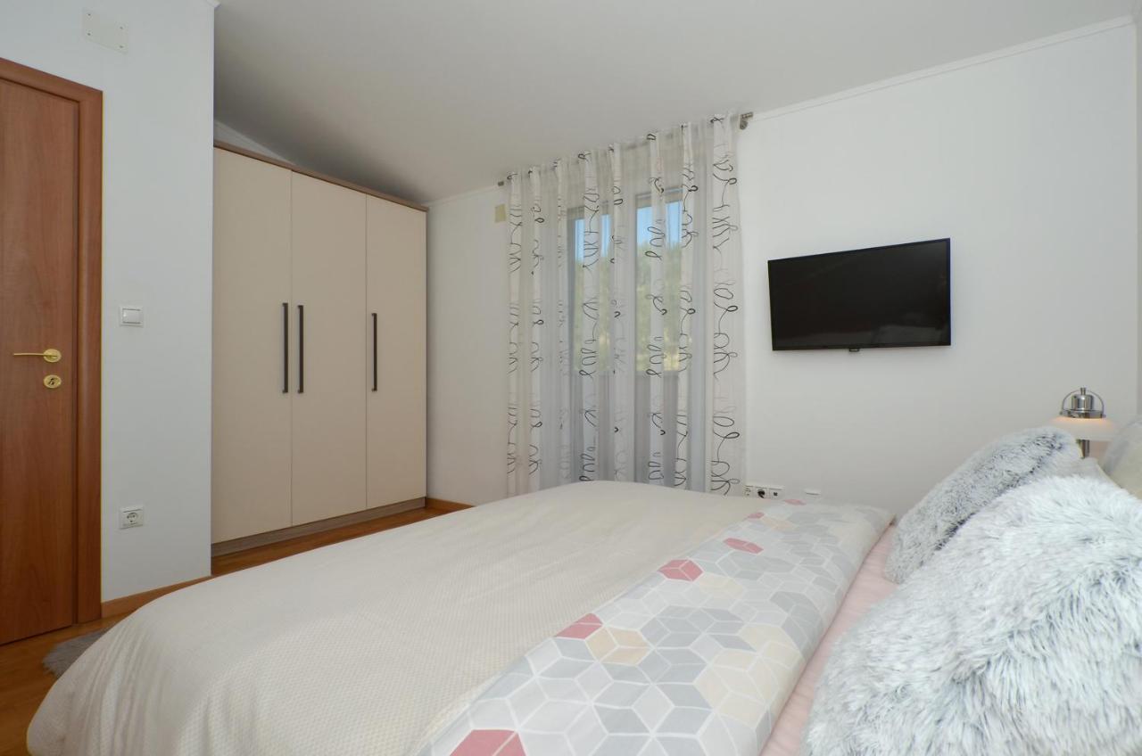 Apartmani Adela ソリン エクステリア 写真