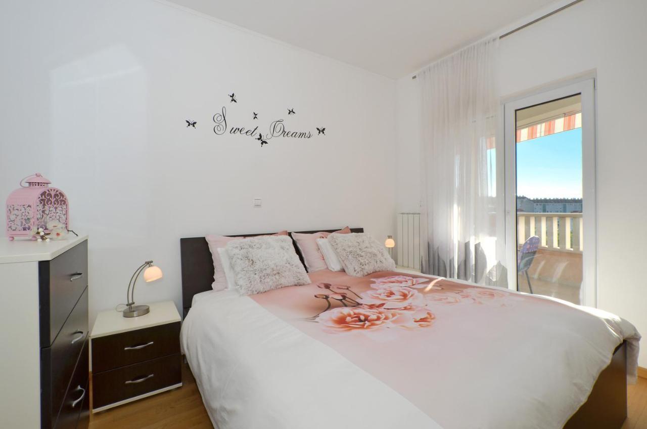Apartmani Adela ソリン エクステリア 写真
